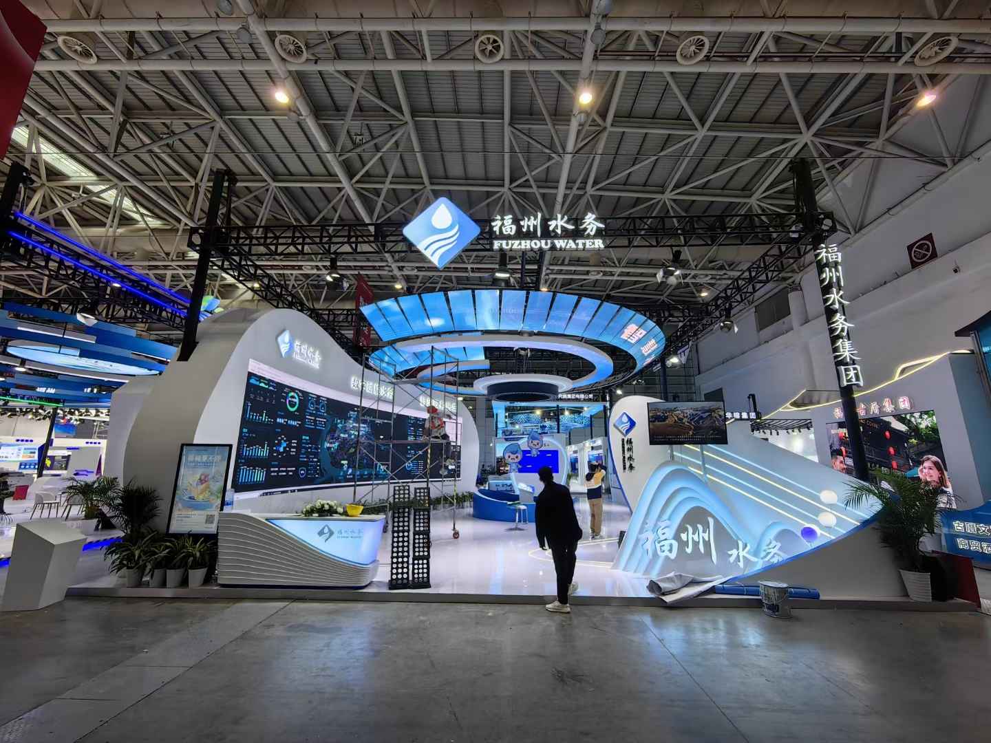 福州數(shù)字中國(guó)會(huì)展中心、廣州展會(huì)設(shè)計(jì)搭建